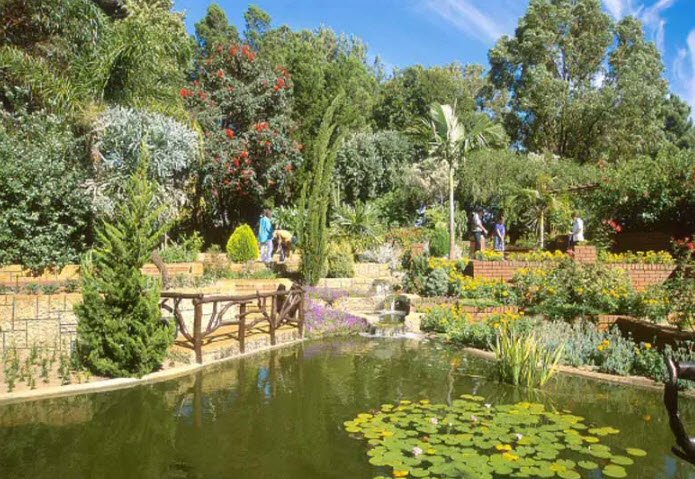 Wanneroo Botanic Gardens | Mini Golf and Glow Golf, Australia